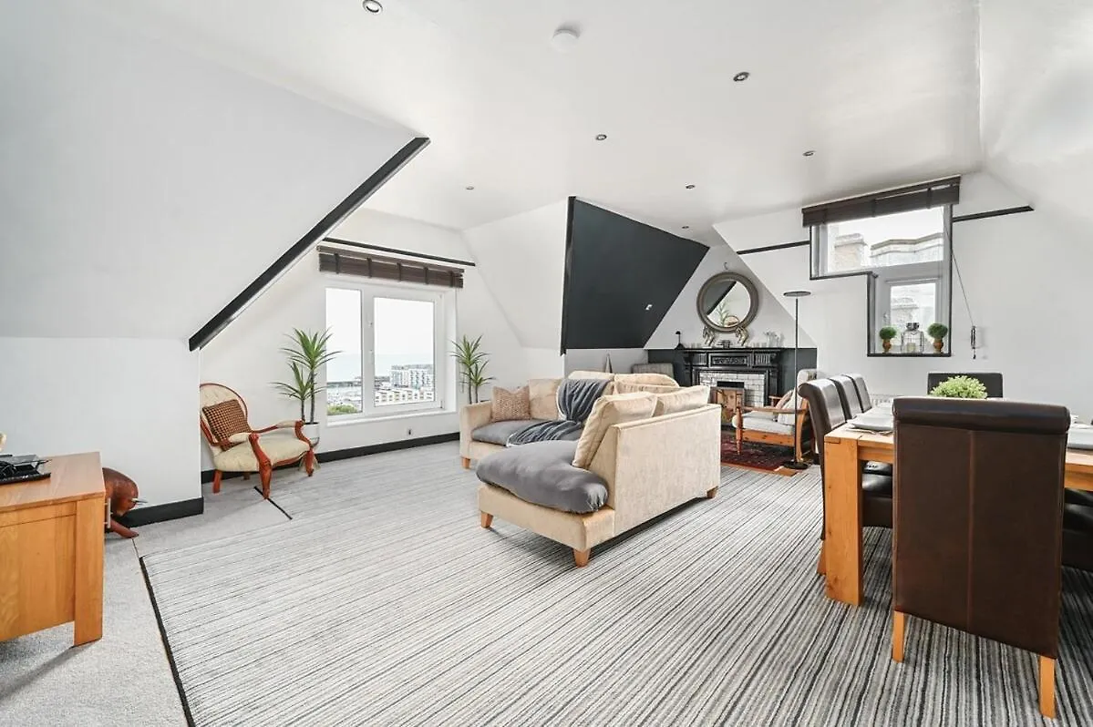 Host & Stay - The Cliff Greenhouse Hove