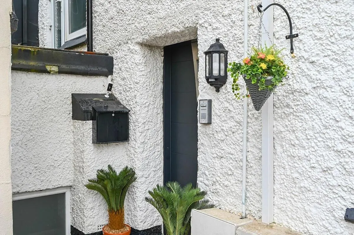 Host & Stay - The Cliff Greenhouse Brighton United Kingdom